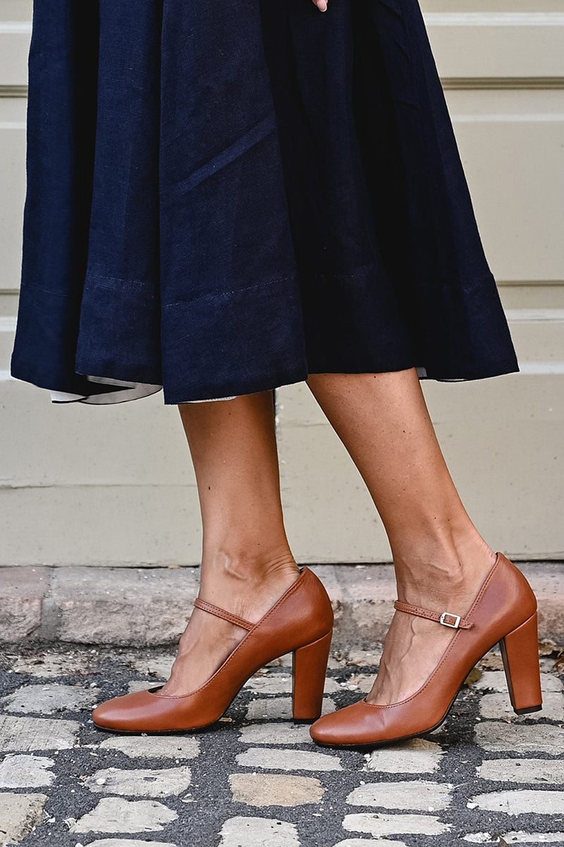 Caella™ - Elegant sandals with straps and compact heels, perfect for any occasion