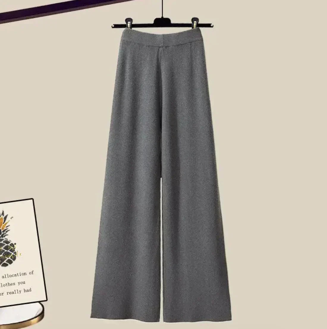 Tina - Cozy three-piece set made of soft fabric with long sleeves