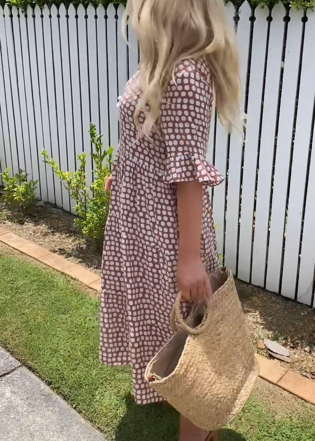 Autumn - Casual Chic Ruffle Sleeve Midi Dress
