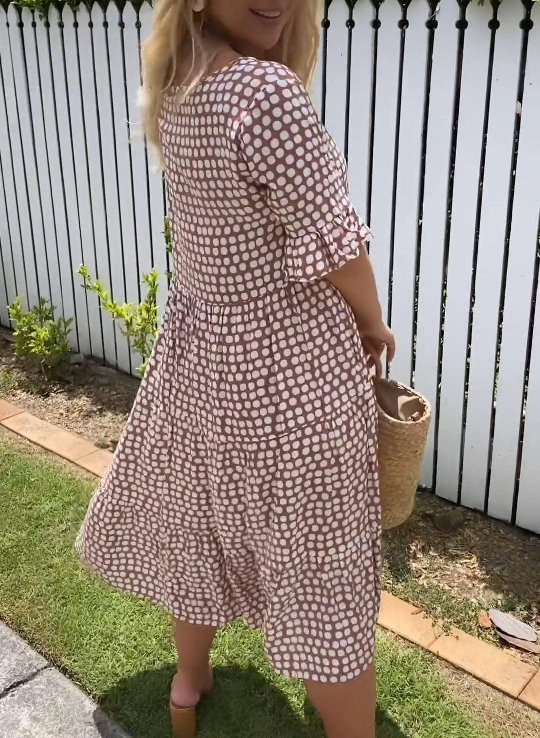 Autumn - Casual Chic Ruffle Sleeve Midi Dress