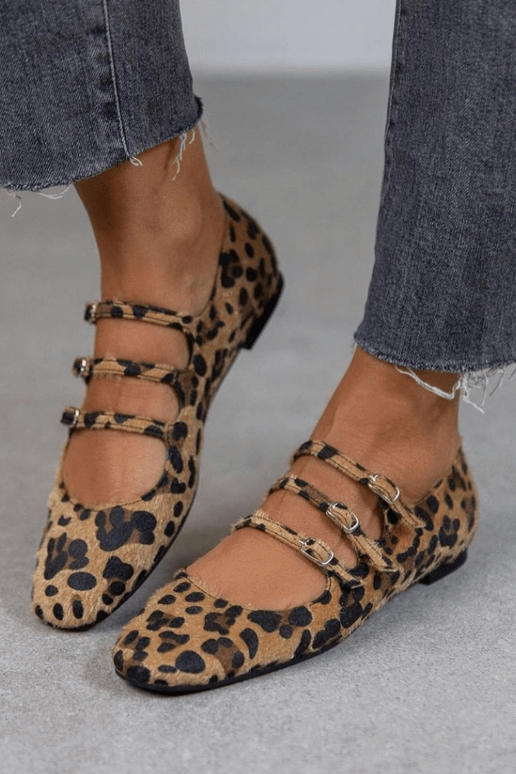 LEOPARDINA - Elegant ballet flats with animal print straps for an irresistible style