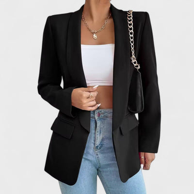 Viola – Tailored blazer with refined elegance