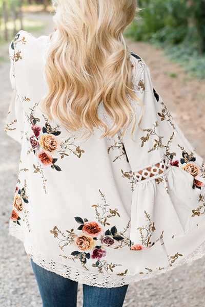 Women's casual patchwork top with floral print