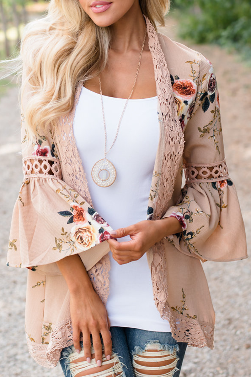 Women's casual patchwork top with floral print