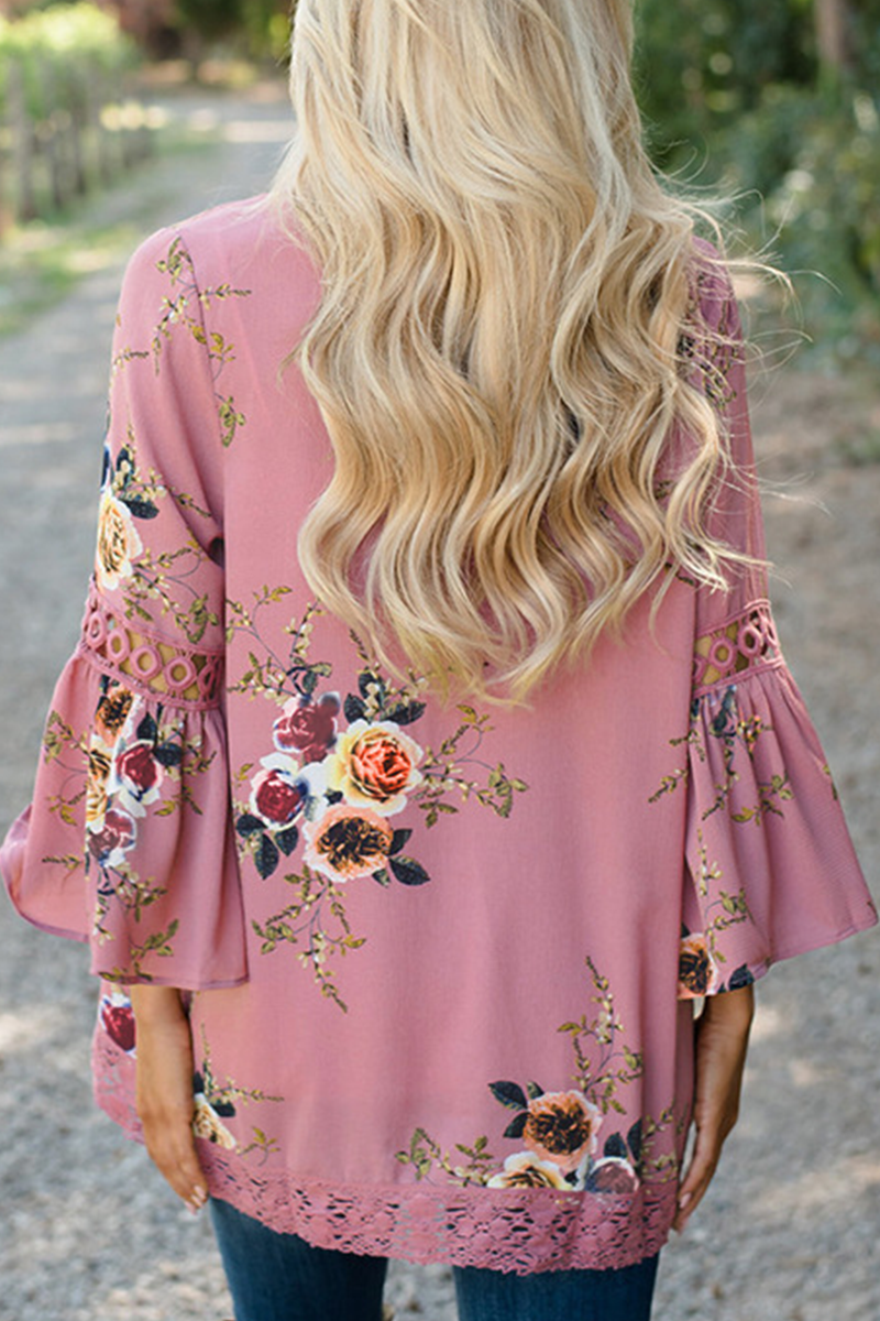 Women's casual patchwork top with floral print