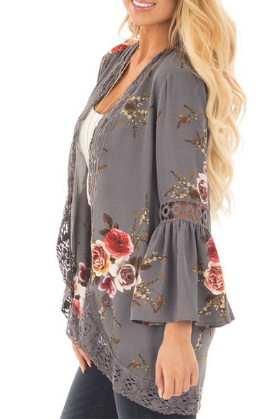 Women's casual patchwork top with floral print