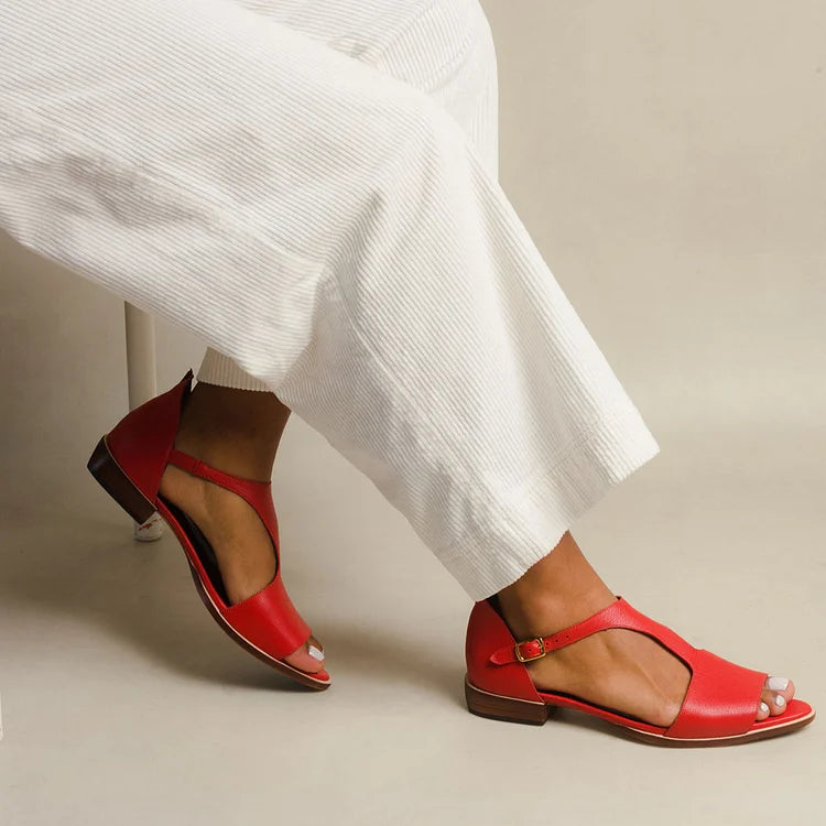 ALBINA - Elegant flat open sandals with straps for a refined look