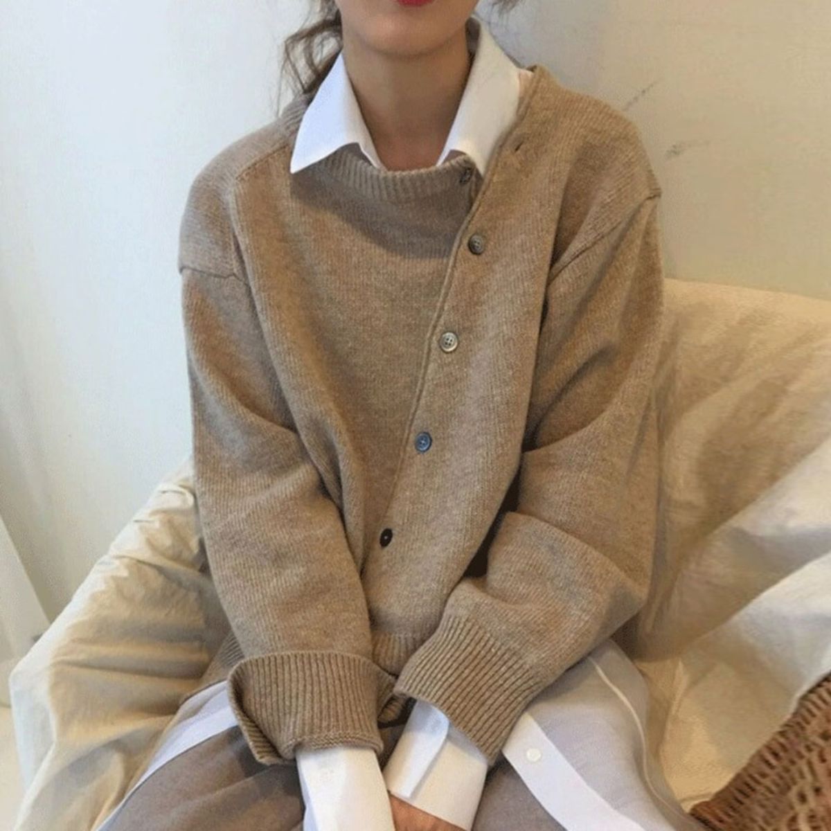 Emily – Stylish Warm Sweaters