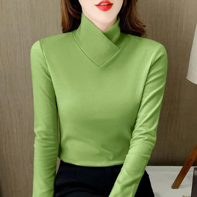 Charlotte - Chic turtleneck knitwear