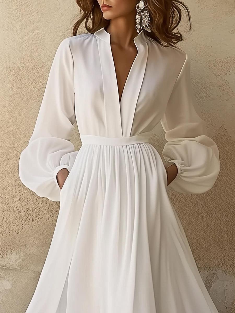 Gianna - Vintage-Inspired White V-Neck Maxi Dress