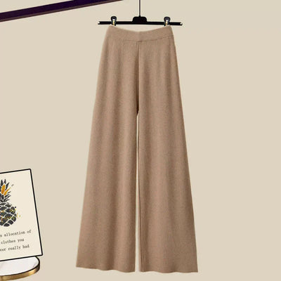 Tina - Cozy three-piece set made of soft fabric with long sleeves
