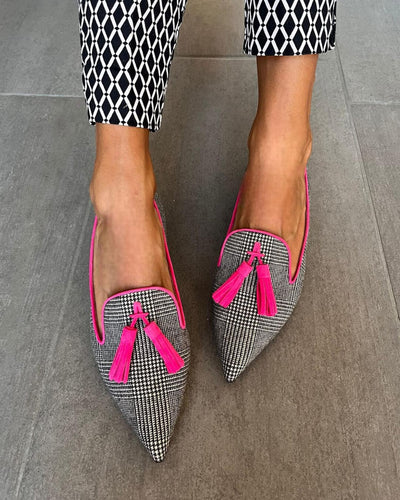 NADINE - Elegant pointed loafers with comfortable tassel