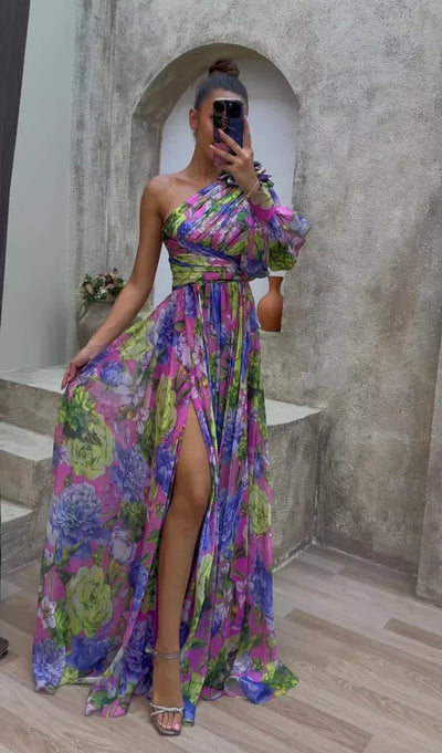 Isabella - Stunning Flowing Gown