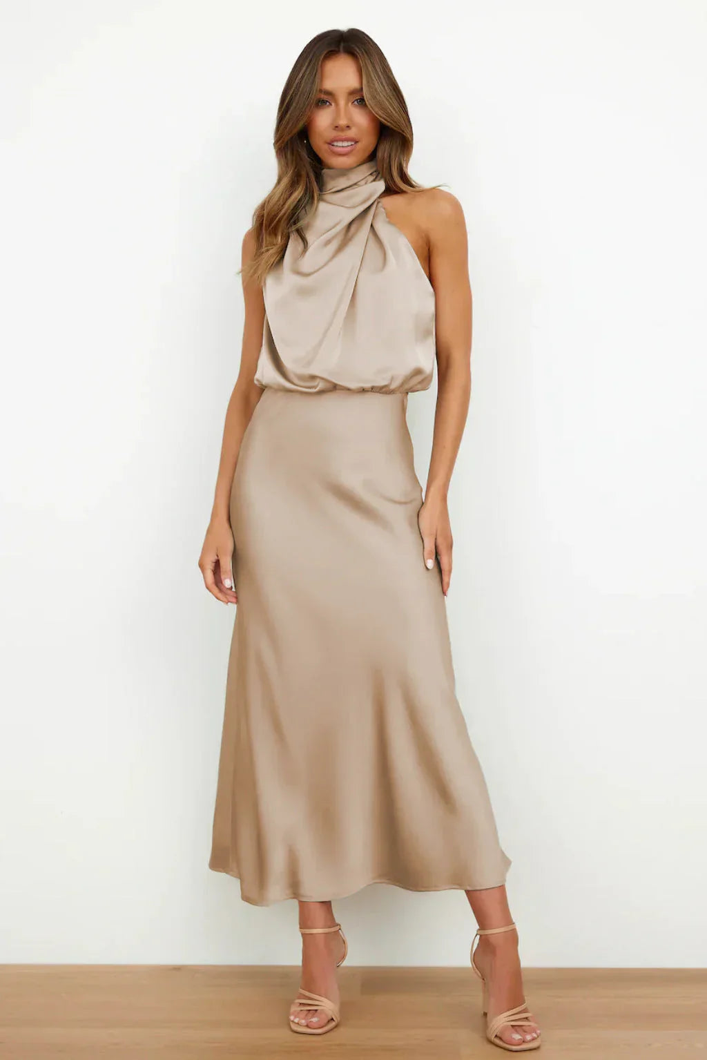 Diane - Elegant dress with perfect silhouette