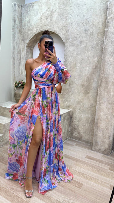 Isabella - Stunning Flowing Gown