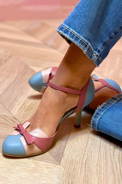 Bellarosa - Colorful sandals with bow and strap, round toe