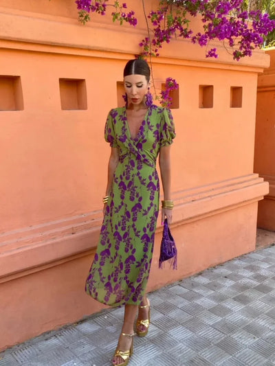 Vienna - Boho V-Neck Floral Pleated Dress