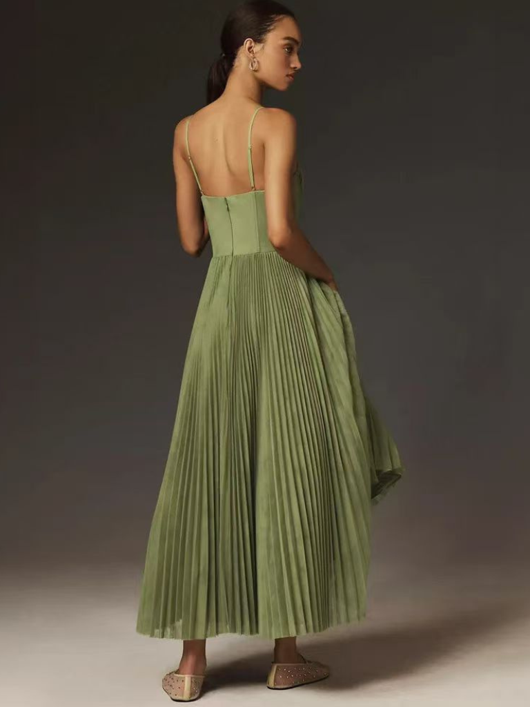 Cameron - Elegant Open-Back Sleeveless Evening Dress