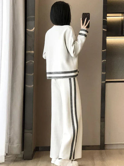 Lila - Comfortable Loose Casual Striped Long Sleeved Tracksuit Set
