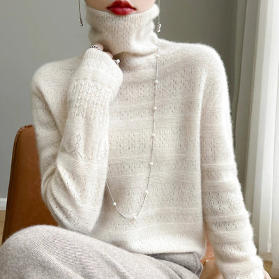 Quinn - Soft Premium Turtleneck Sweater