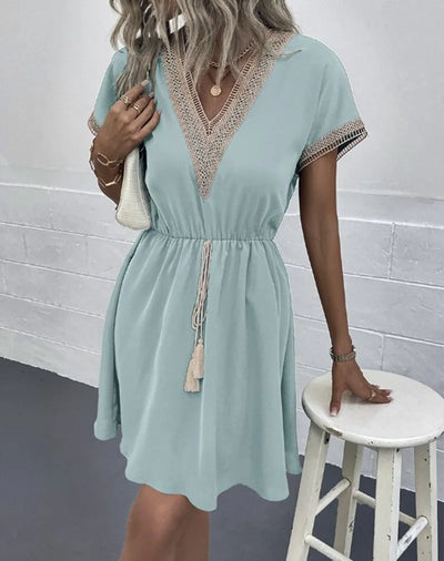 Carmen - Chic V-Neck Boho Dress with Flattering Waist Tie