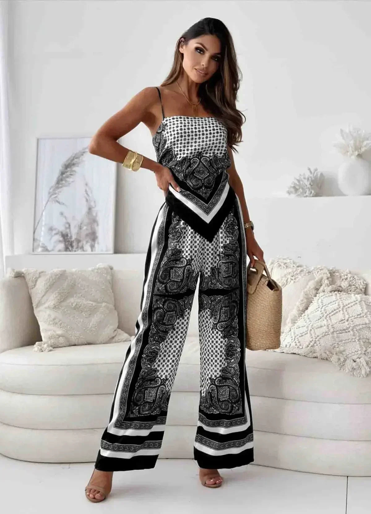 Cara - Stylish Printed Lace-Up Vest & Pants Set