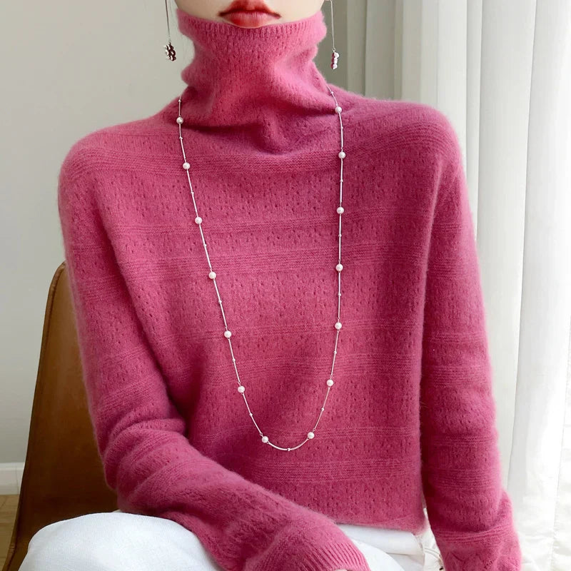 Quinn - Soft Premium Turtleneck Sweater