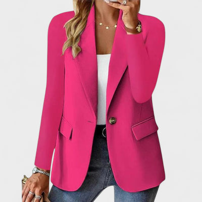 Carla – Tailored blazer with timeless elegance