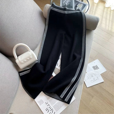 Lila - Comfortable Loose Casual Striped Long Sleeved Tracksuit Set