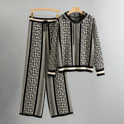 Haley - Cozy Hoodie & Pants Set