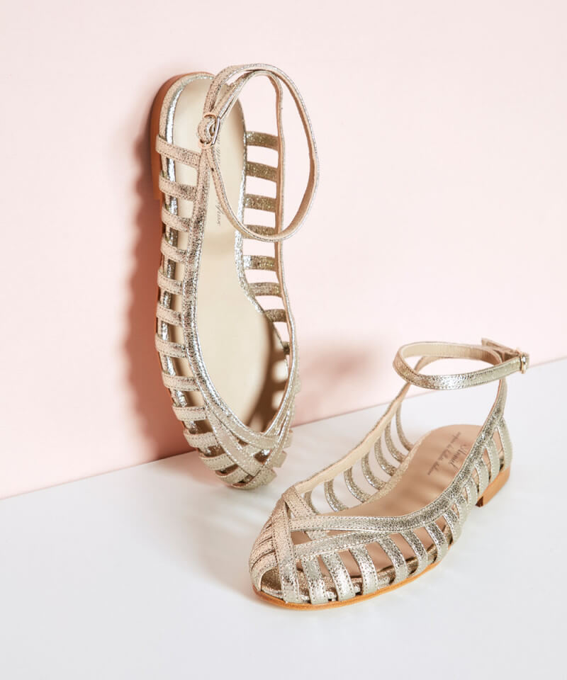 GIADA - Elegant woven ballerina flats with ankle strap for a sophisticated style