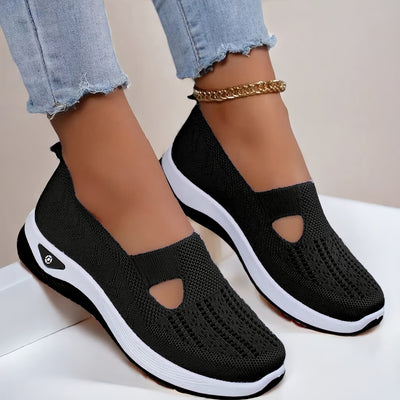 STRIDEKNIT™ - WOMEN'S SHOES WITH FLEXIBLE COMFORT