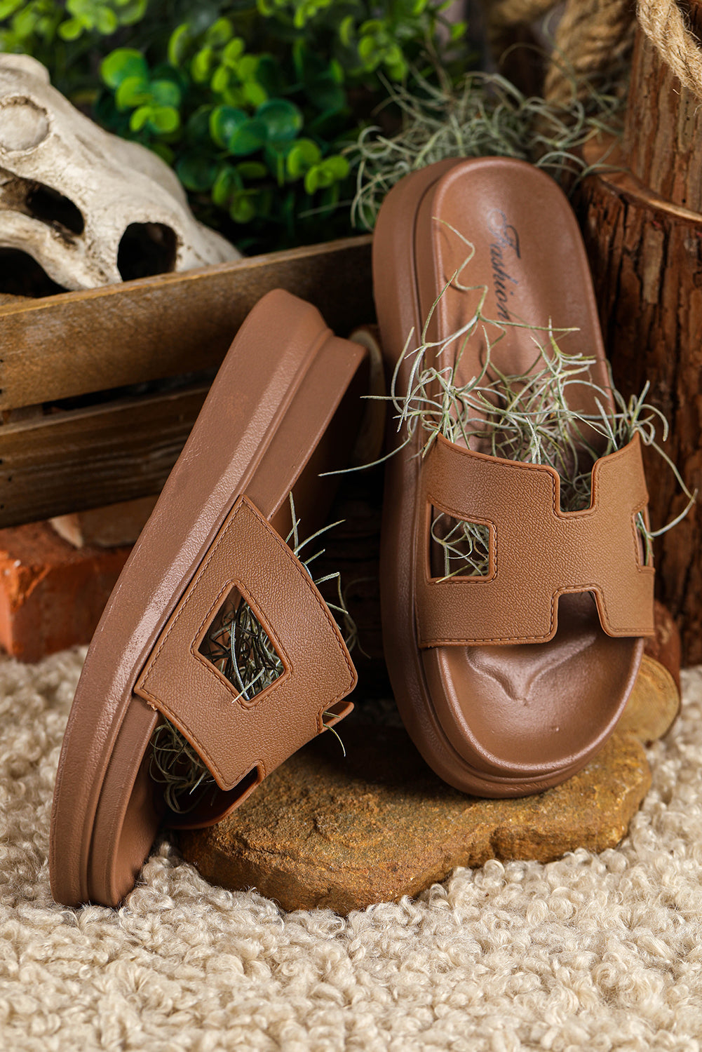 ELLE - STYLISH SANDALS