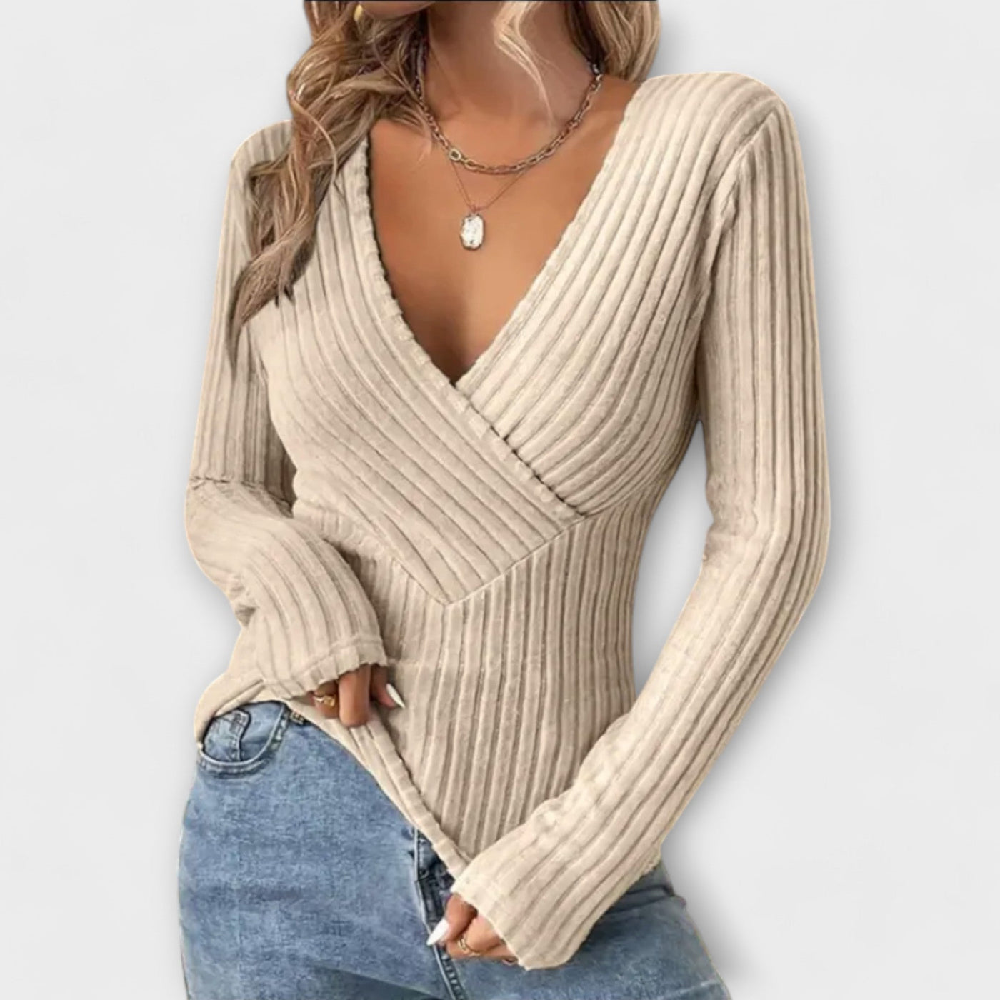 Emily – Ribbed T-shirt with Twisted Front and V-Neck