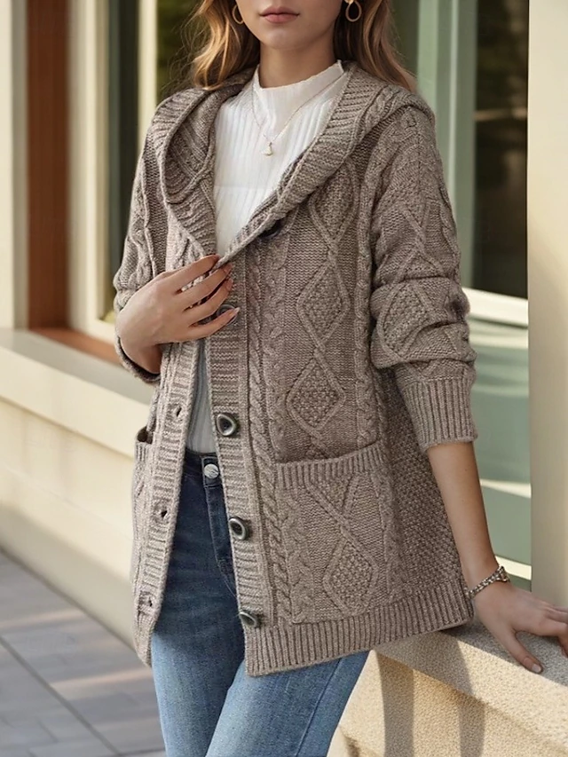 Dakota - Elegant Diamond Stitch Cardigan