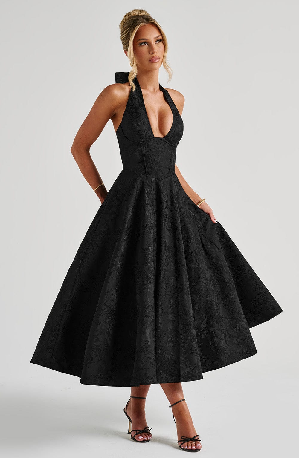 Patricia - Jacquard Lace-Up Waist Maxi