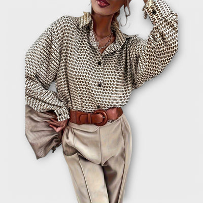 Ashley – Vintage Long-Sleeved Blouse