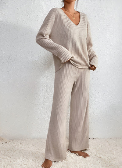 Wilma - Knitwear Ensemble