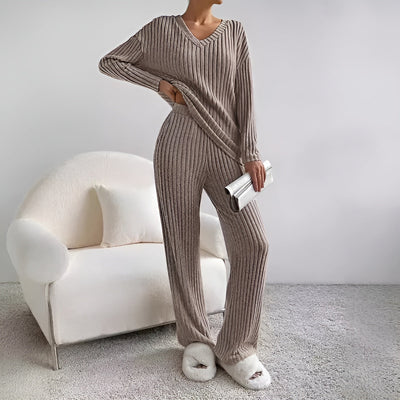 Wilma - Knitwear Ensemble