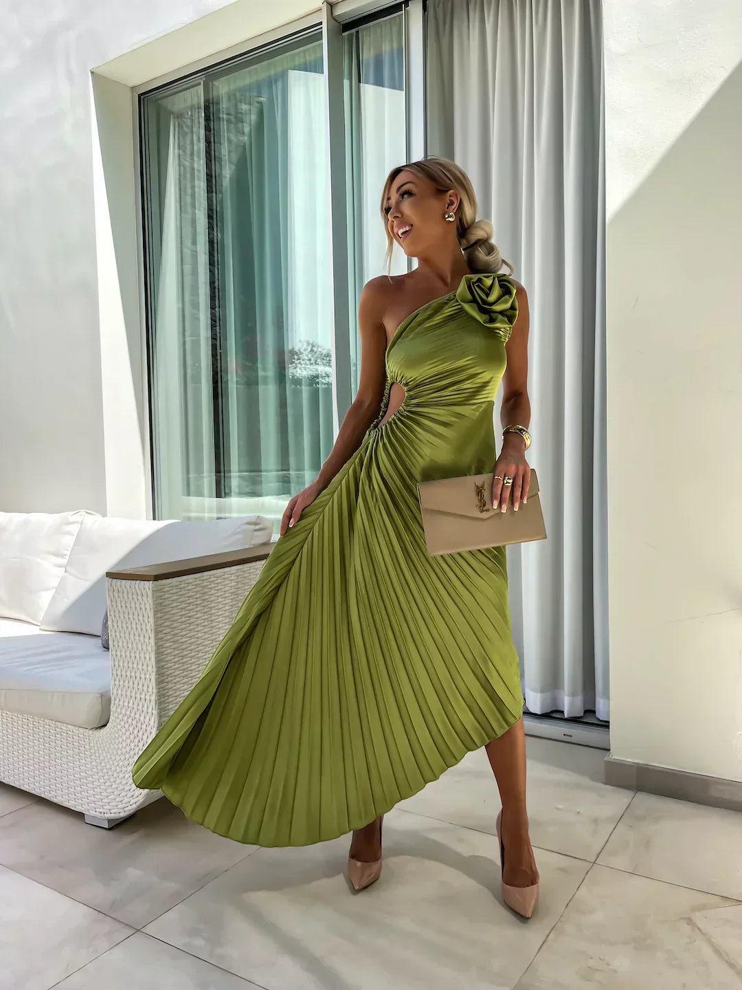 Elizabeth - Romantic Flower Dress