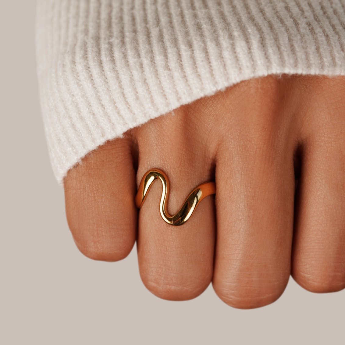 Golden wave ring