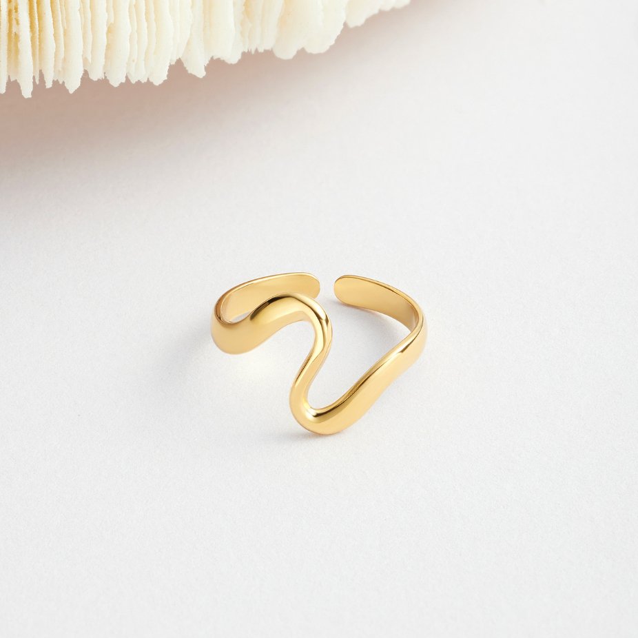 Golden wave ring