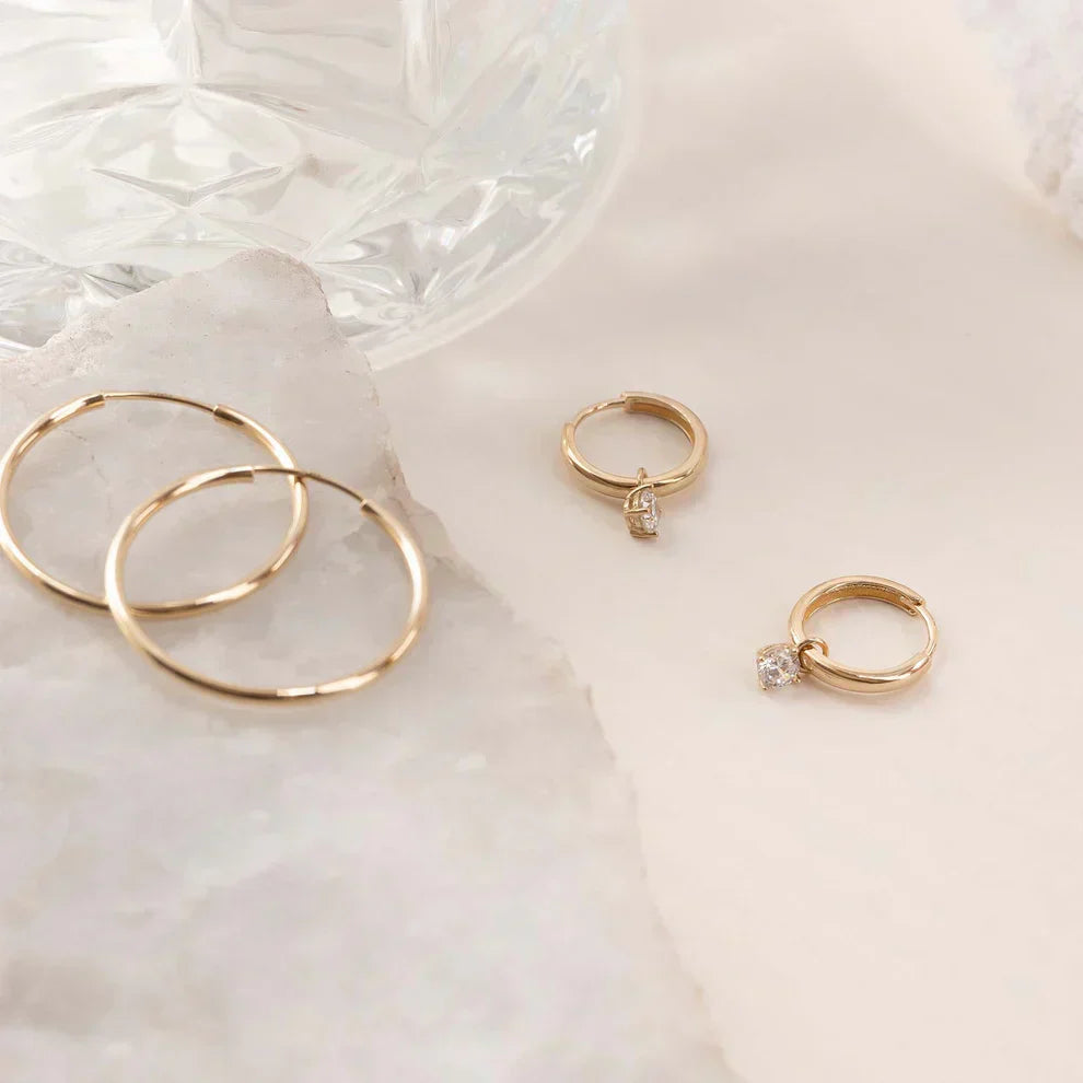 Hoop earrings with Moonstone stones
