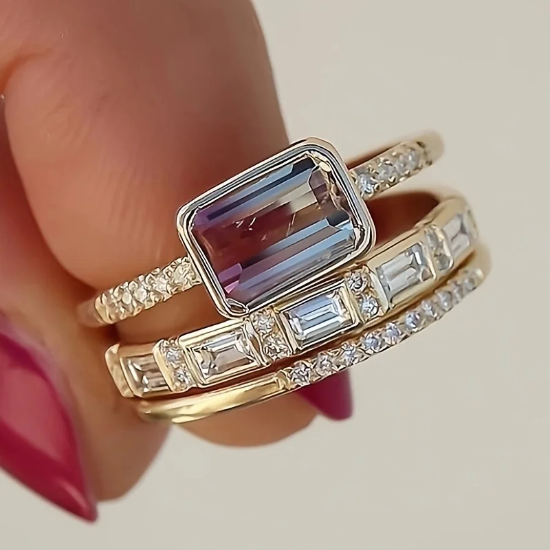 Set of shiny glass rings