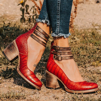 Ginevra™ - Multi-strap pumps with chunky heel
