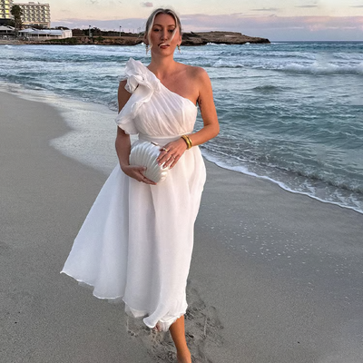 Queenie - Chic Slanted Elegance Summer Dress