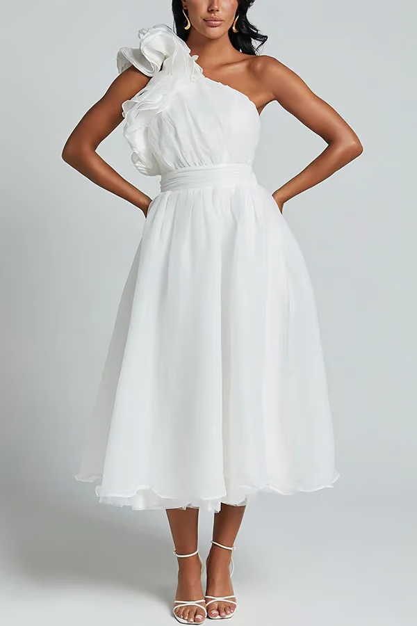 Queenie - Chic Slanted Elegance Summer Dress