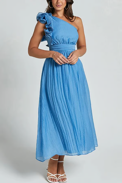 Queenie - Chic Slanted Elegance Summer Dress