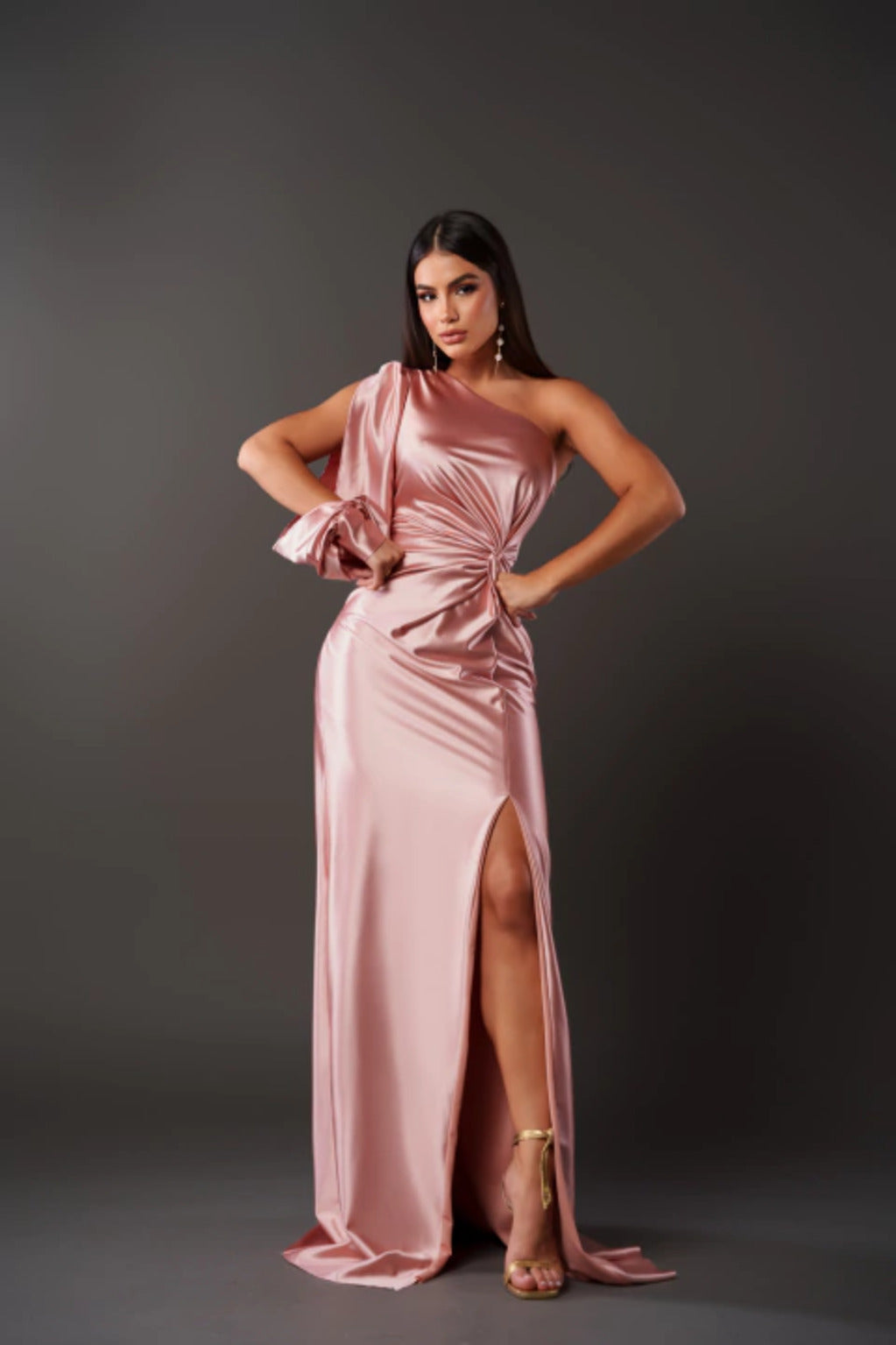 Isabelle - Elegant Dress with Finesse