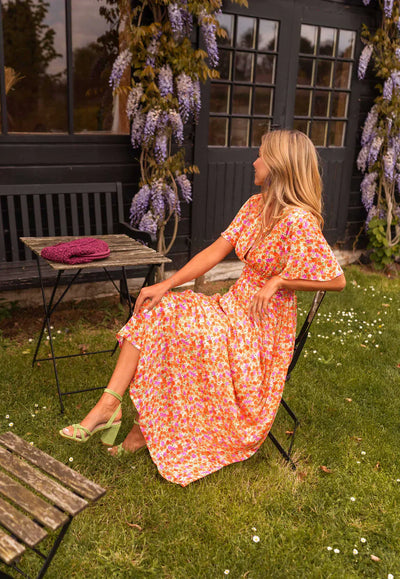 Danica™ - FLORAL DRESS WITH ELEGANT SILHOUETTE